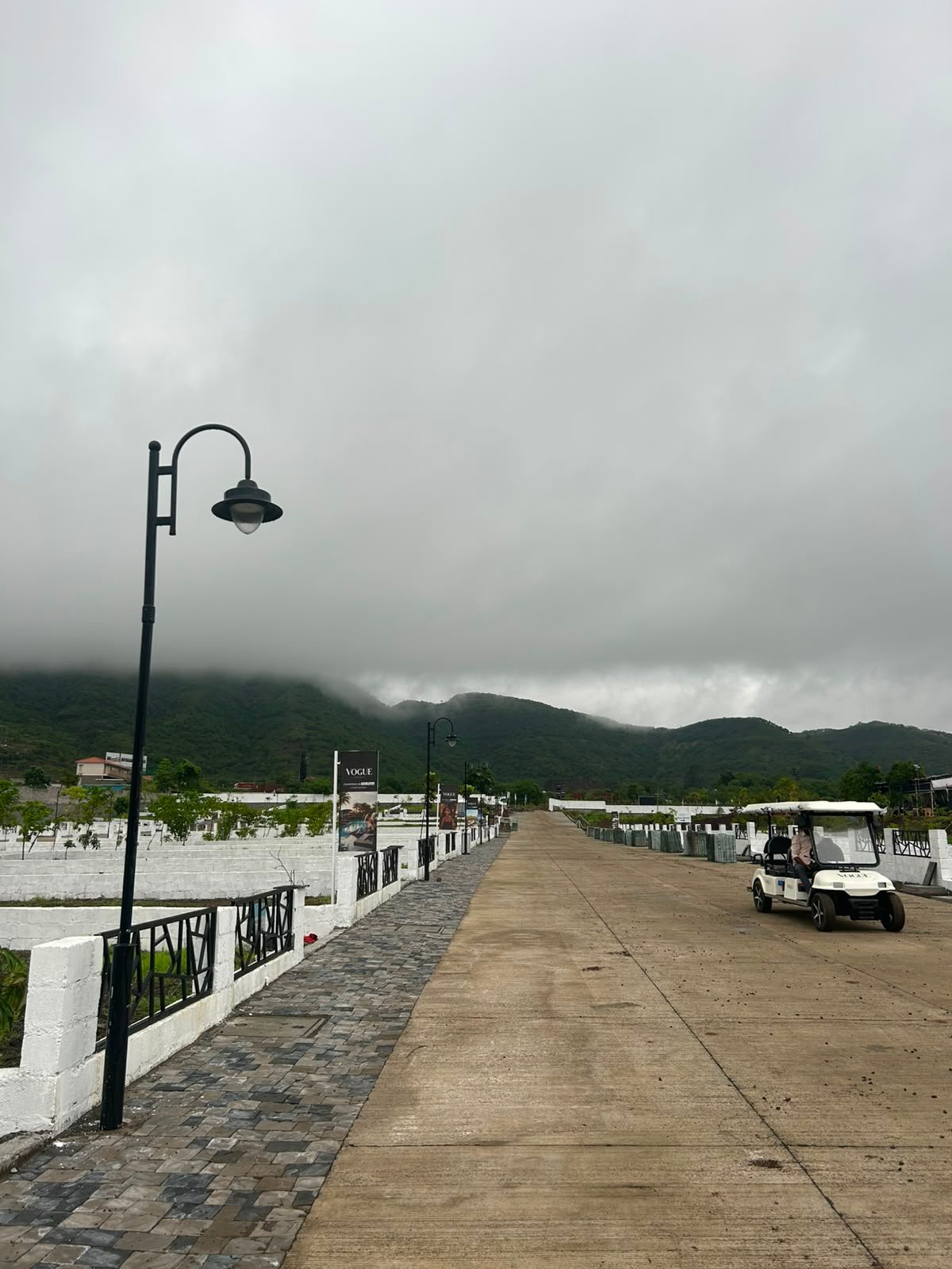 Vouge Estate — internal road at the site